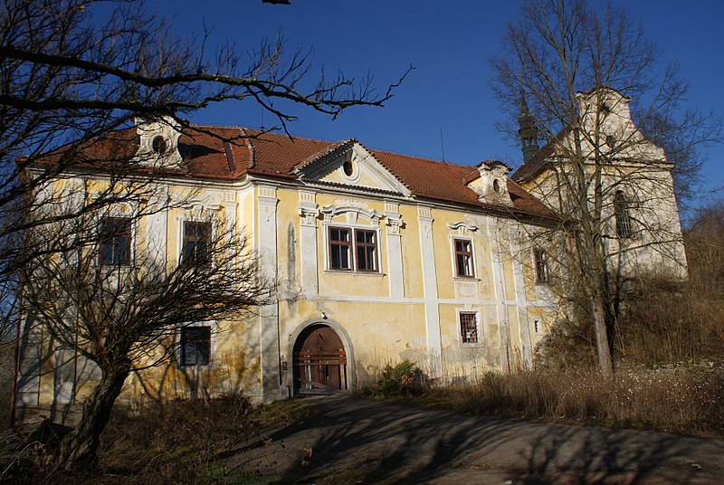 800px-Střela_castle_04[1].JPG