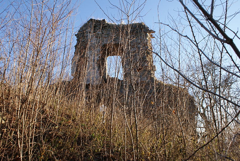 800px-Střela_castle_08[1].JPG