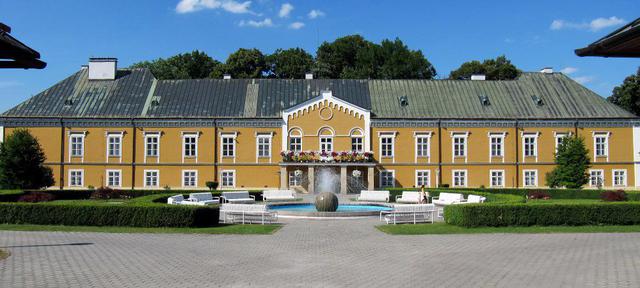 kastiel_lednicke_rovne_11.jpg