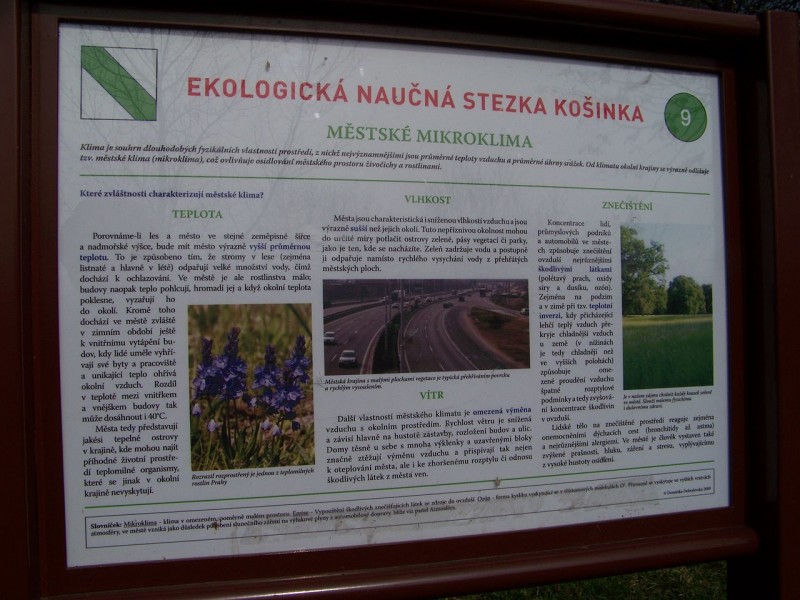 1280px-Ekologická_naučná_stezka_Košinka,_09,_městské_mikroklima.jpg