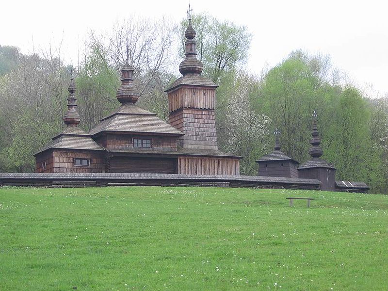 800px-Svidnik_skansen_church_02[1].jpg