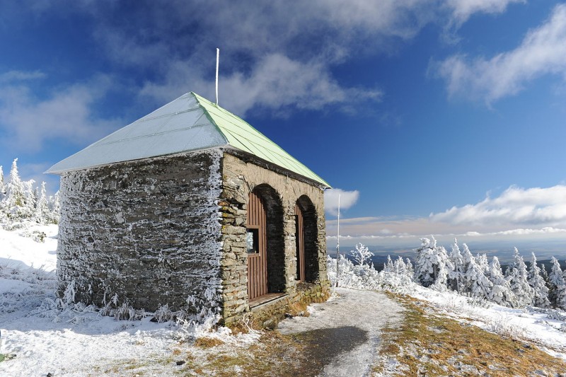 Jelení_studánka_v_zimě.JPG