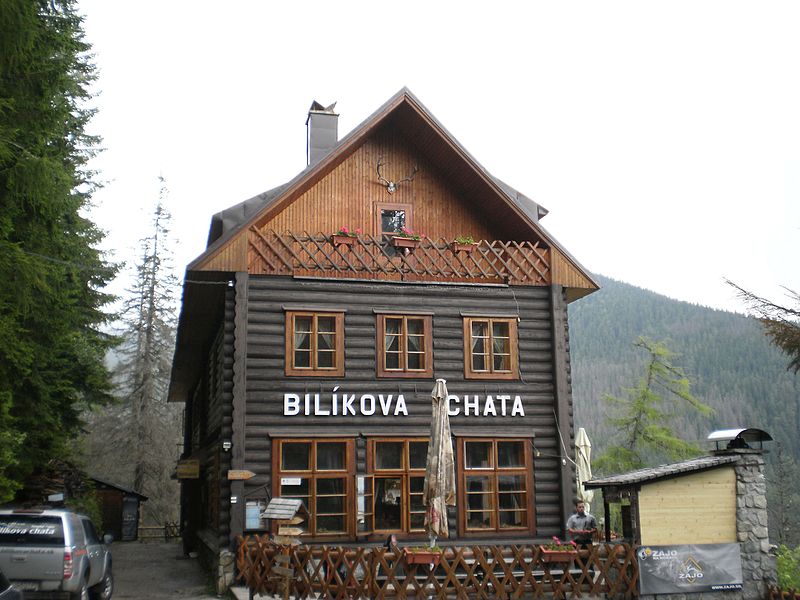800px-Biliková_chata_na_Hrebienku_-_panoramio[1].jpg