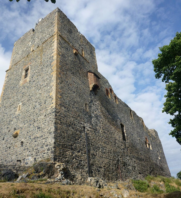 Burg-Karlskrone02.jpg