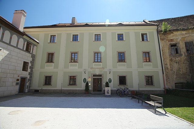 640px-Milevsko_klášter_muzeum_1[1].jpg